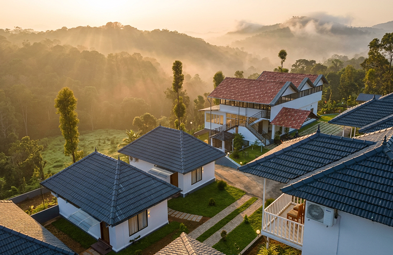 Summer in Munnar: Escape the Heat in Kerala’s Cool Hill Station